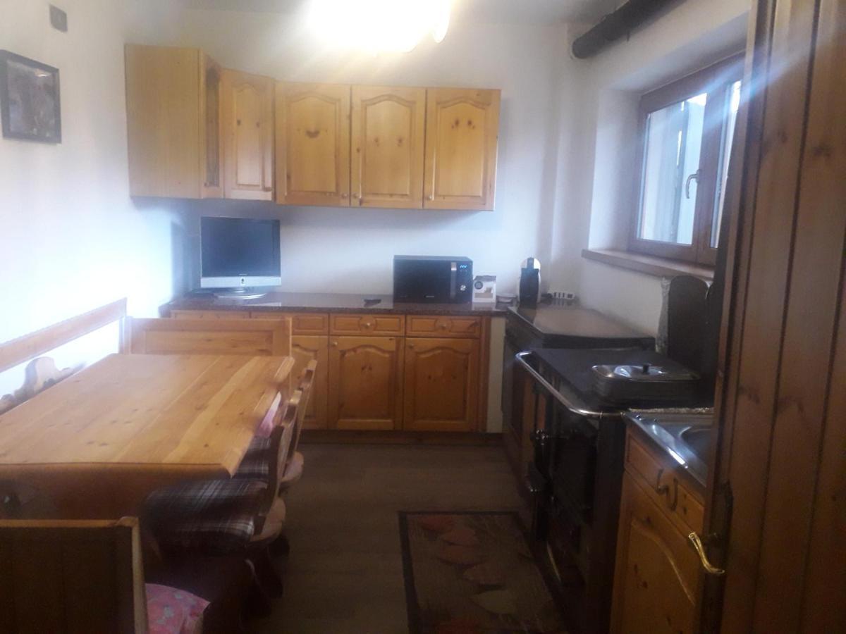 Casa Vacanza Pineta Malonno エクステリア 写真